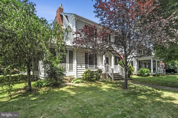 $2,200 | 19 Elm Terrace, Dover, DE 19901