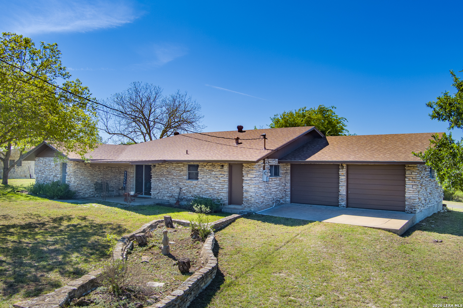 542 Ranch To Market 473 Comfort, TX 78013 - Photo 3 of 31 Gallery Image 3