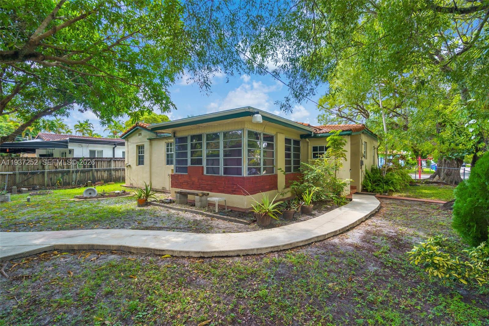 1941 Southwest 18th Street Miami, FL 33145 - Photo 22 of 31