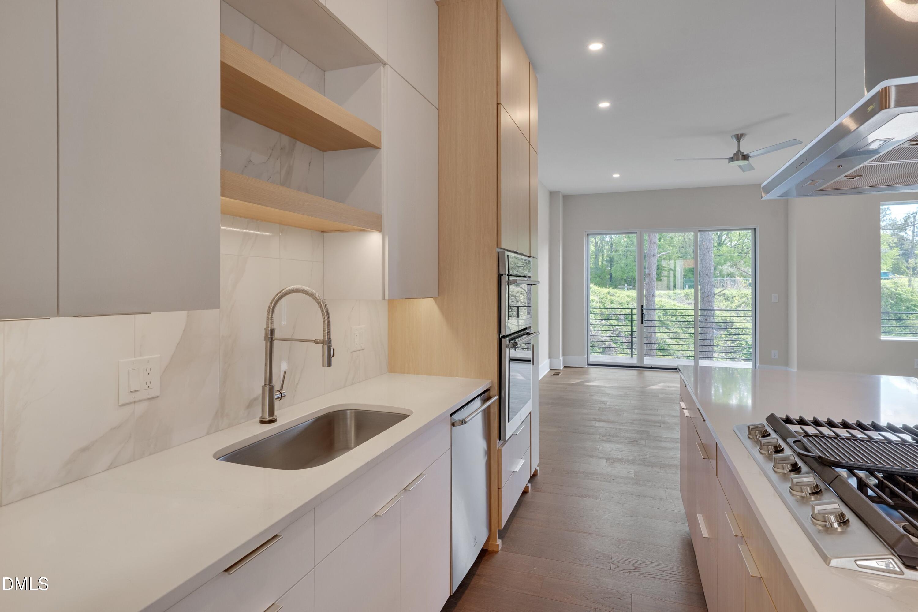 1012 Manor Way Durham, NC 27701 - Photo 18 of 41 017-Terraces April -17