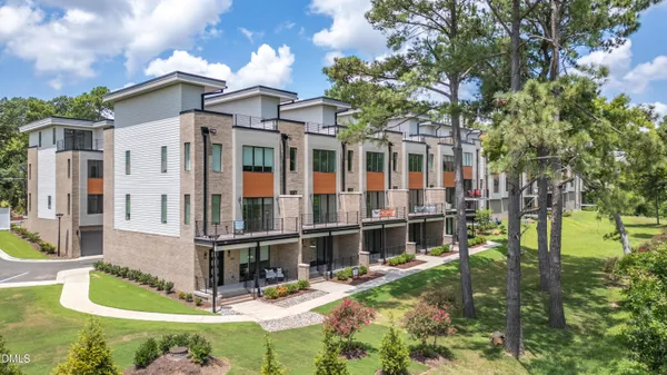 $1,005,000 | 1012 Manor Way, Durham, NC 27701