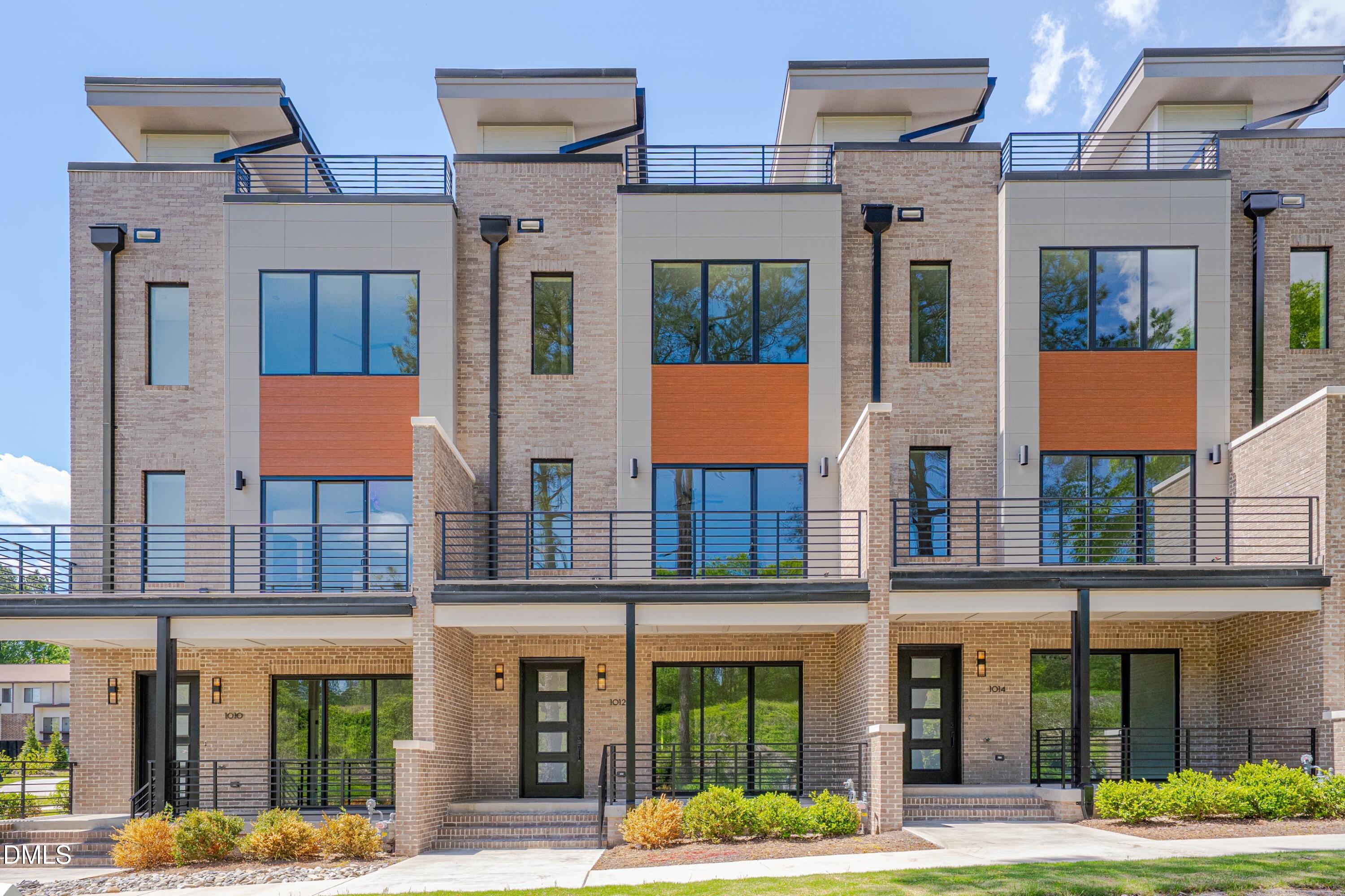 1012 Manor Way Durham, NC 27701 - Photo 4 of 41 001-Terraces April -1