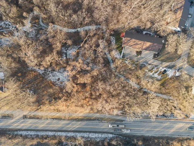 $69,000 | 9015 McEvilly Road, Minooka, IL 60447