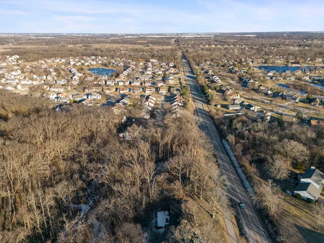 $69,000 | 9015 McEvilly Road, Minooka, IL 60447