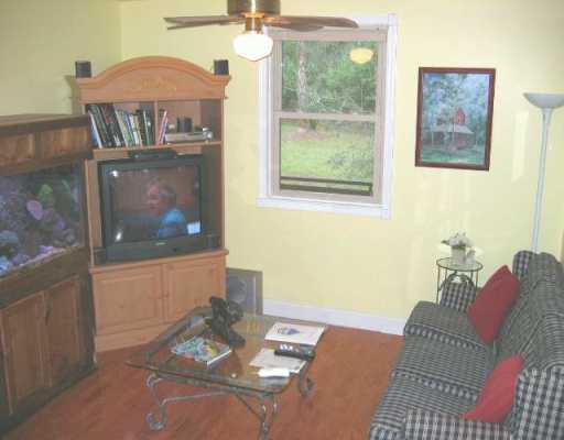 12445 River Ridge Drive Folsom, LA 70437 - Photo 3 of 7 Gallery Image 3