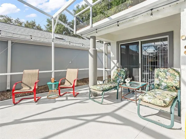 a view of outdoor space yard and front view of a house