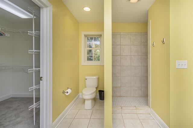 755 Honeysuckle Road Salem, VA 24153 - Photo 27 of 61 755HoneysuckleRd_50402_44