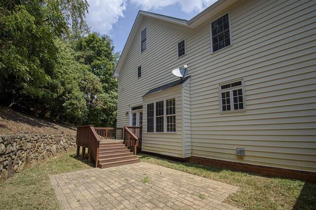 755 Honeysuckle Road Salem, VA 24153 - Photo 54 of 61 755HoneysuckleRd_50402_60