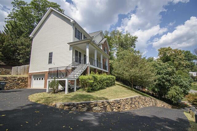 755 Honeysuckle Road Salem, VA 24153 - Photo 60 of 61 755HoneysuckleRd_50402_3