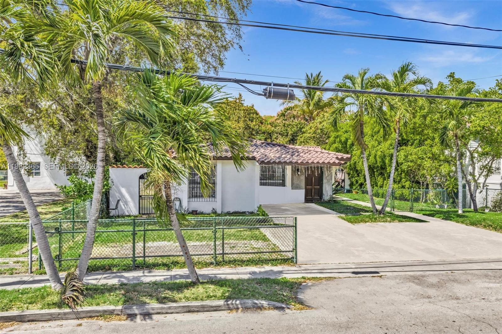 1010 Southwest 14th Avenue Miami, FL 33135 - Photo 3 of 6