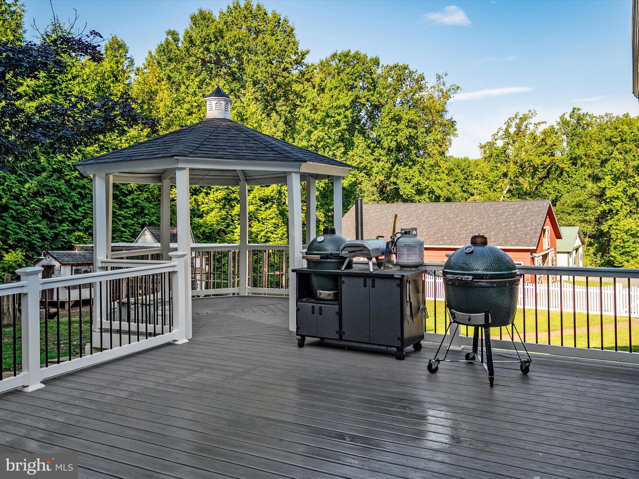 1166 Bacon Ridge Road Crownsville, MD 21032 - Photo 62 of 129 Rear Deck