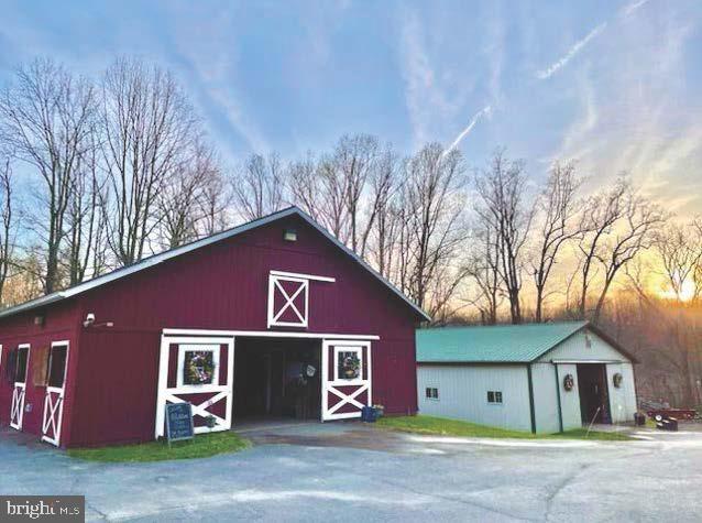 1166 Bacon Ridge Road Crownsville, MD 21032 - Photo 65 of 129 11 Stables
