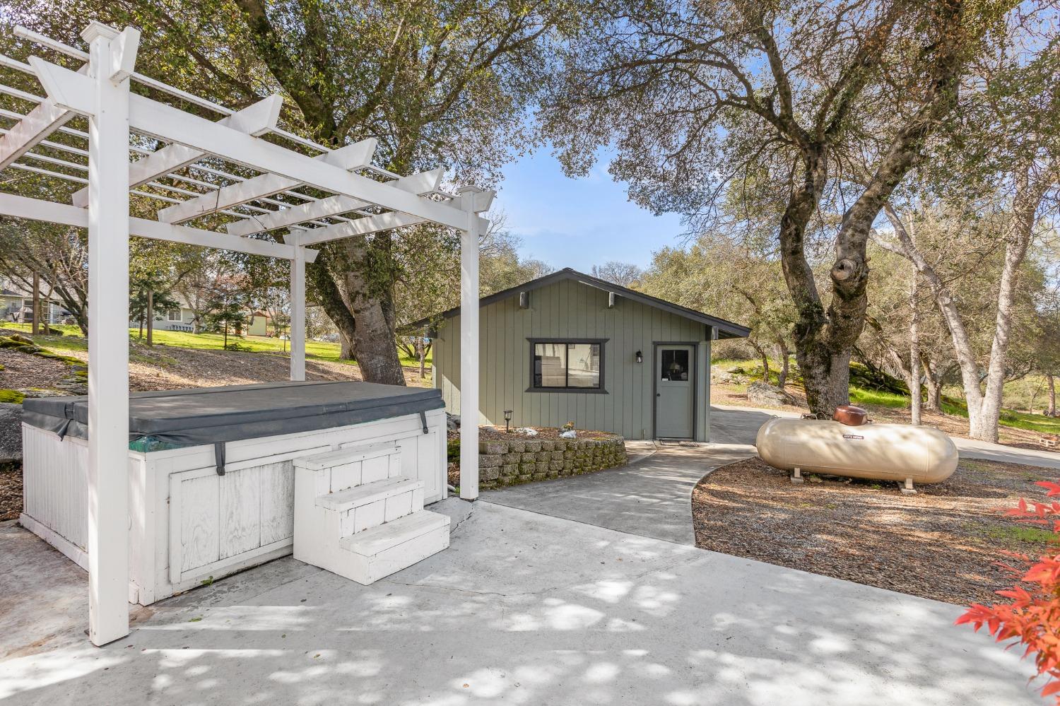 31772 Comanche Road Coarsegold, CA 93614 - Photo 32 of 43 Gallery Image 32