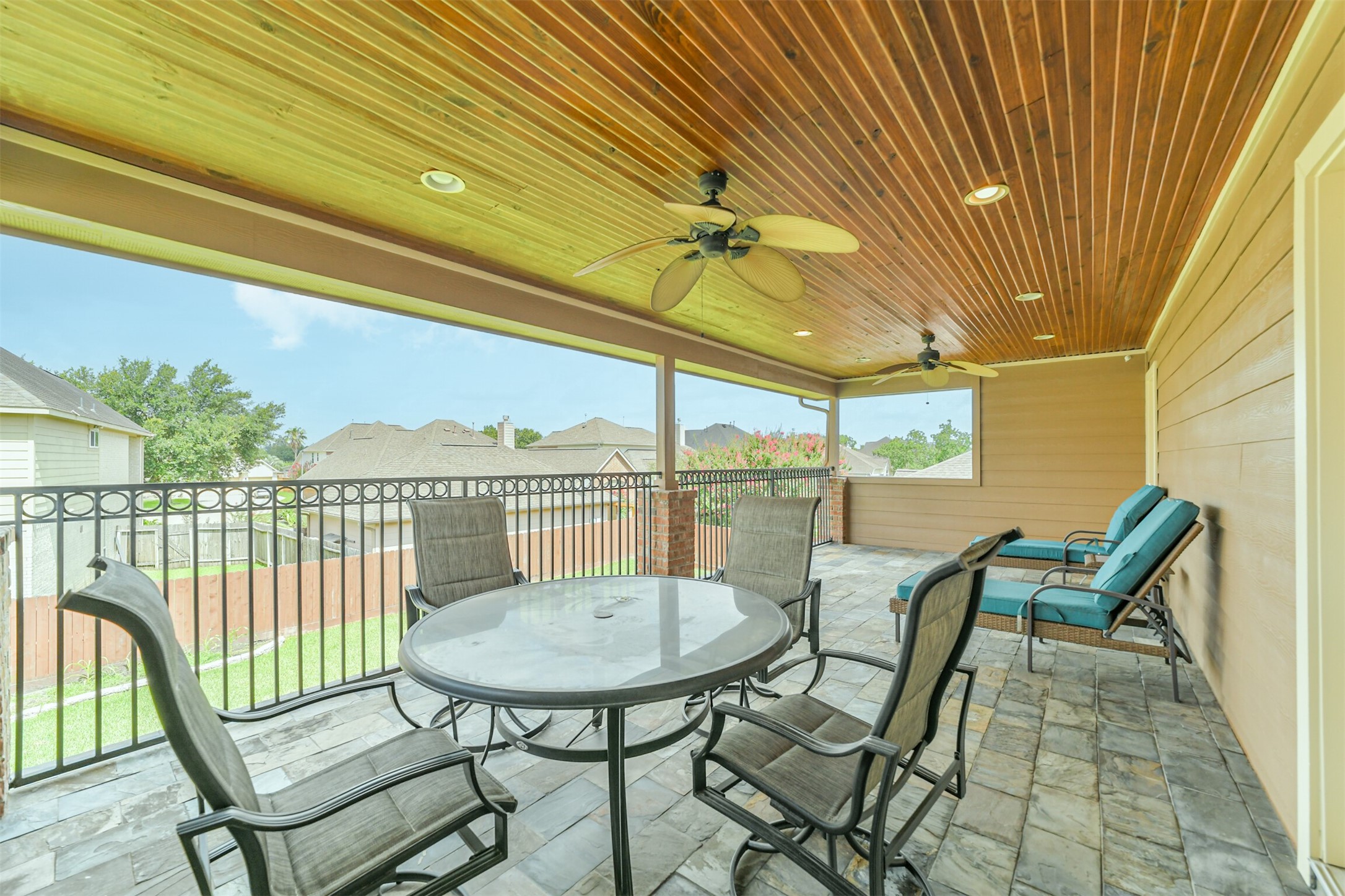 22015 Bridgestone Eagle Court Spring, TX 77388 - Photo 43 of 48