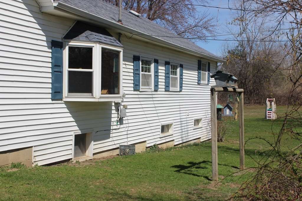 5164 North State Road Alma, MI 48801 - Photo 40 of 46 1857455-39.JPG