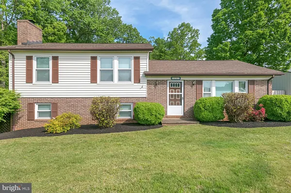 $269,900 | 5647 North Seminole Trail, Brightwood, VA 22715
