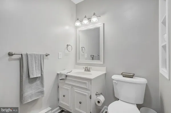 $269,900 | 5647 North Seminole Trail, Brightwood, VA 22715