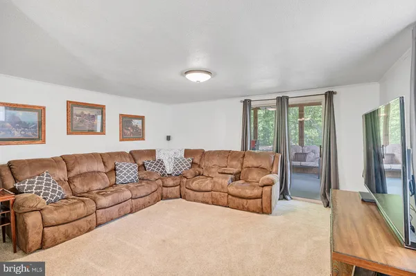 $269,900 | 5647 North Seminole Trail, Brightwood, VA 22715