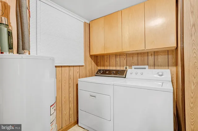 $269,900 | 5647 North Seminole Trail, Brightwood, VA 22715