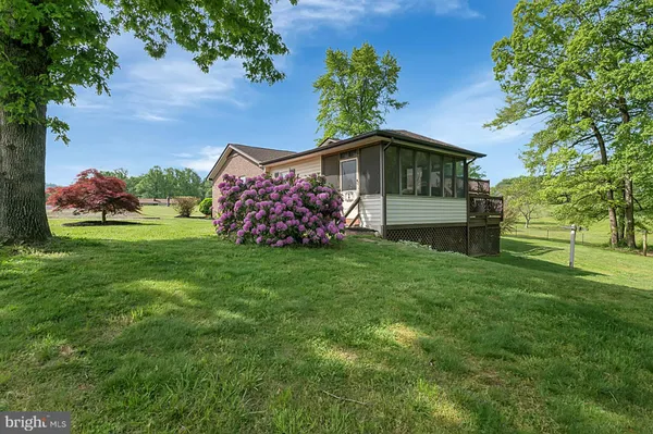 $269,900 | 5647 North Seminole Trail, Brightwood, VA 22715