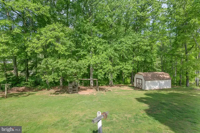 $269,900 | 5647 North Seminole Trail, Brightwood, VA 22715