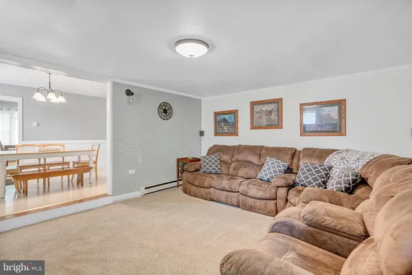 $269,900 | 5647 North Seminole Trail, Brightwood, VA 22715