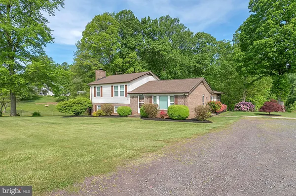 $269,900 | 5647 North Seminole Trail, Brightwood, VA 22715