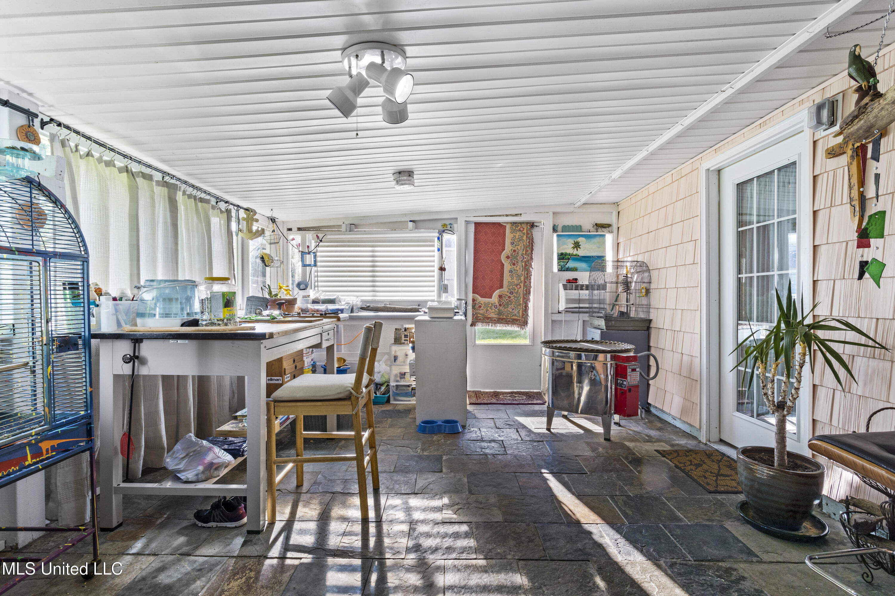 240 Sycamore Street Bay St. Louis, MS 39520 - Photo 30 of 40 030