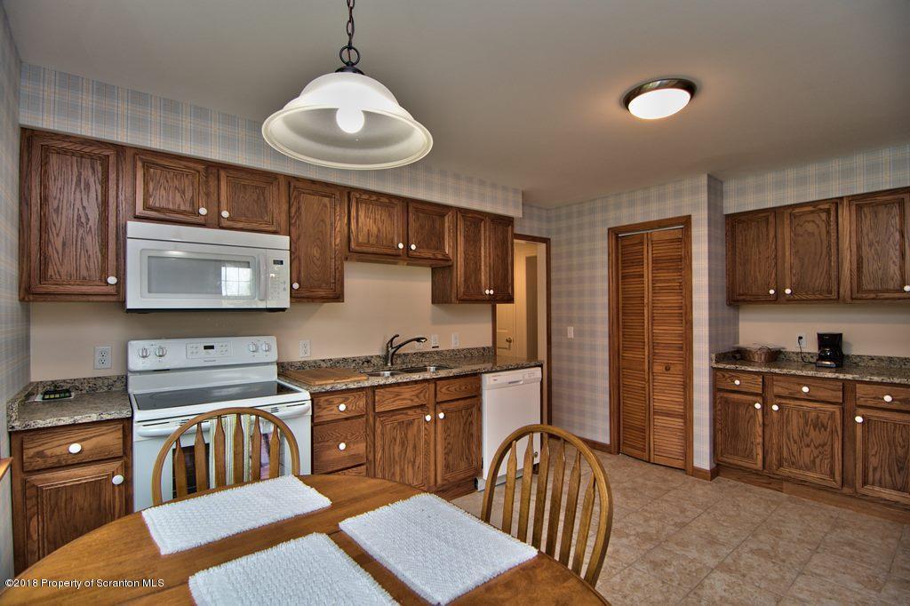 8 Starlight Road Clarks Summit, PA 18411 - Photo 18 of 50 Gallery Image 18
