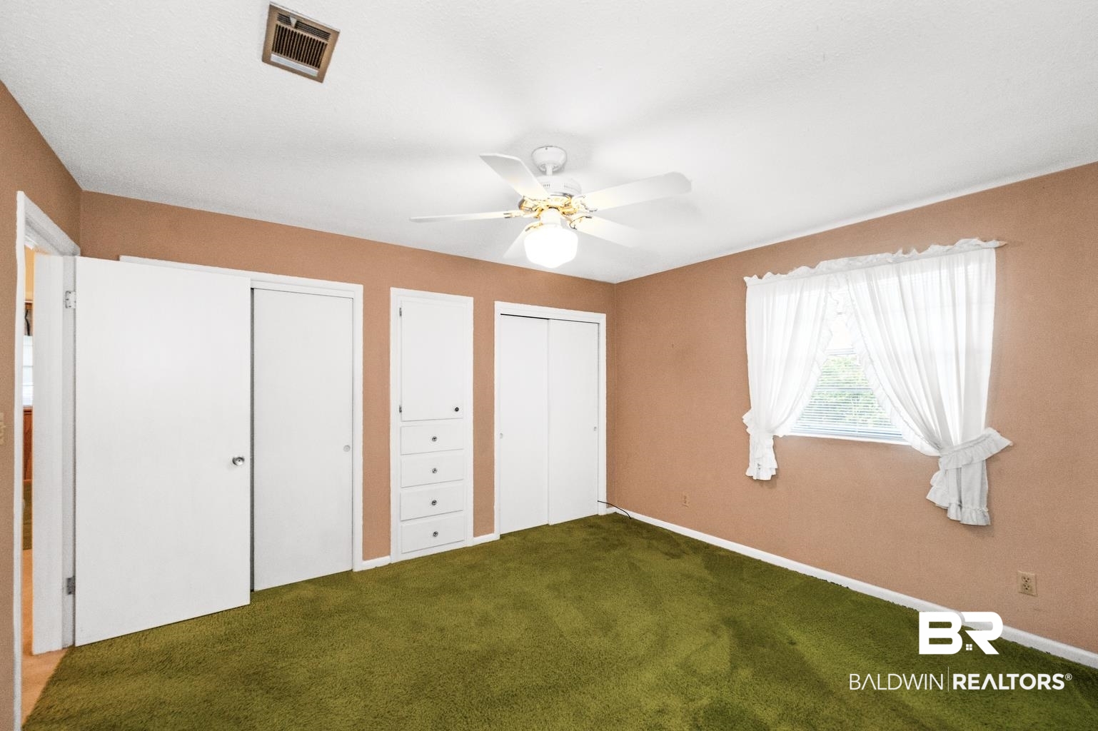9699 Soldier Creek Road Lillian, AL 36549 - Photo 31 of 50 Primary Bedroom