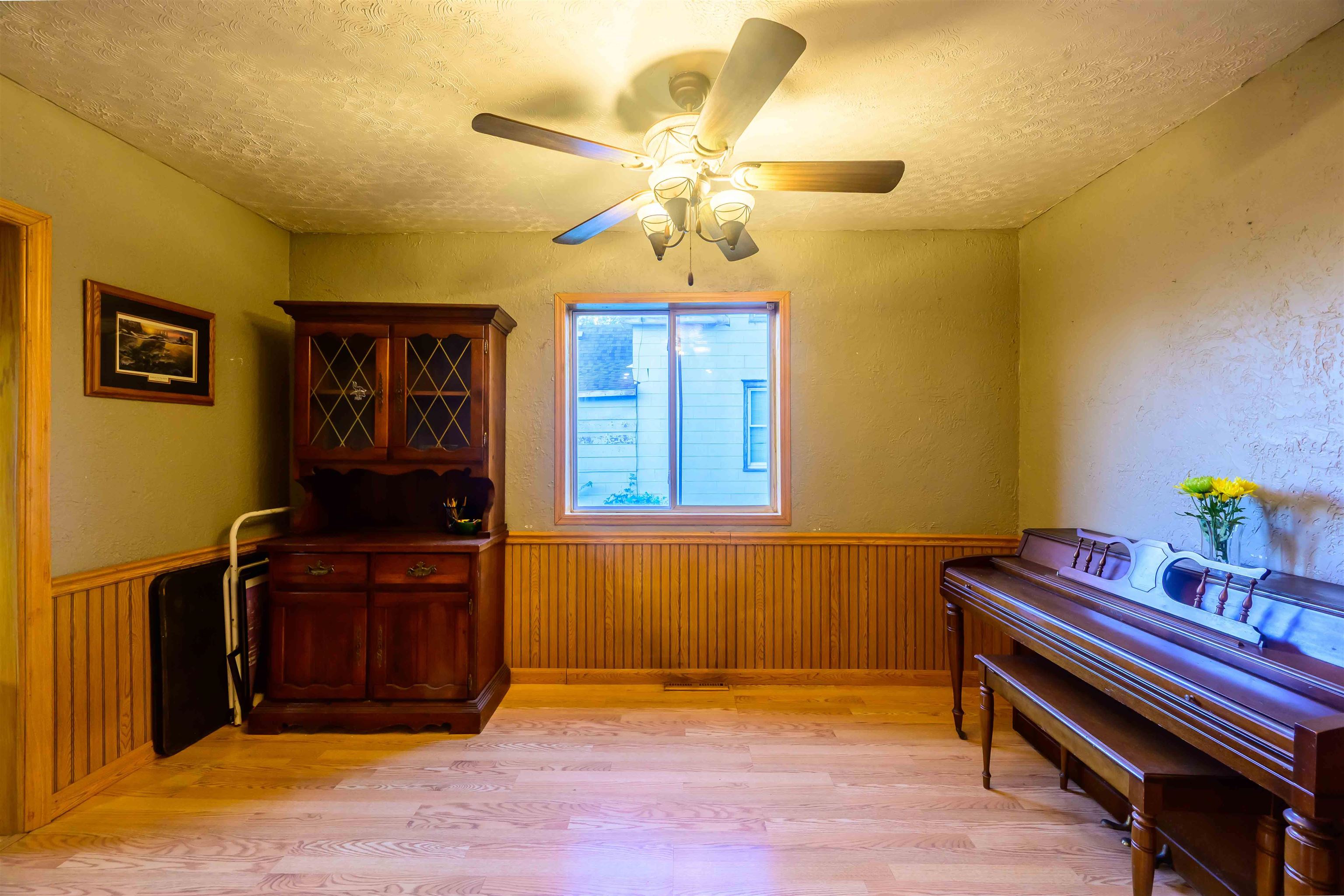 1017 Baxter Avenue Superior, WI 54880 - Photo 13 of 41