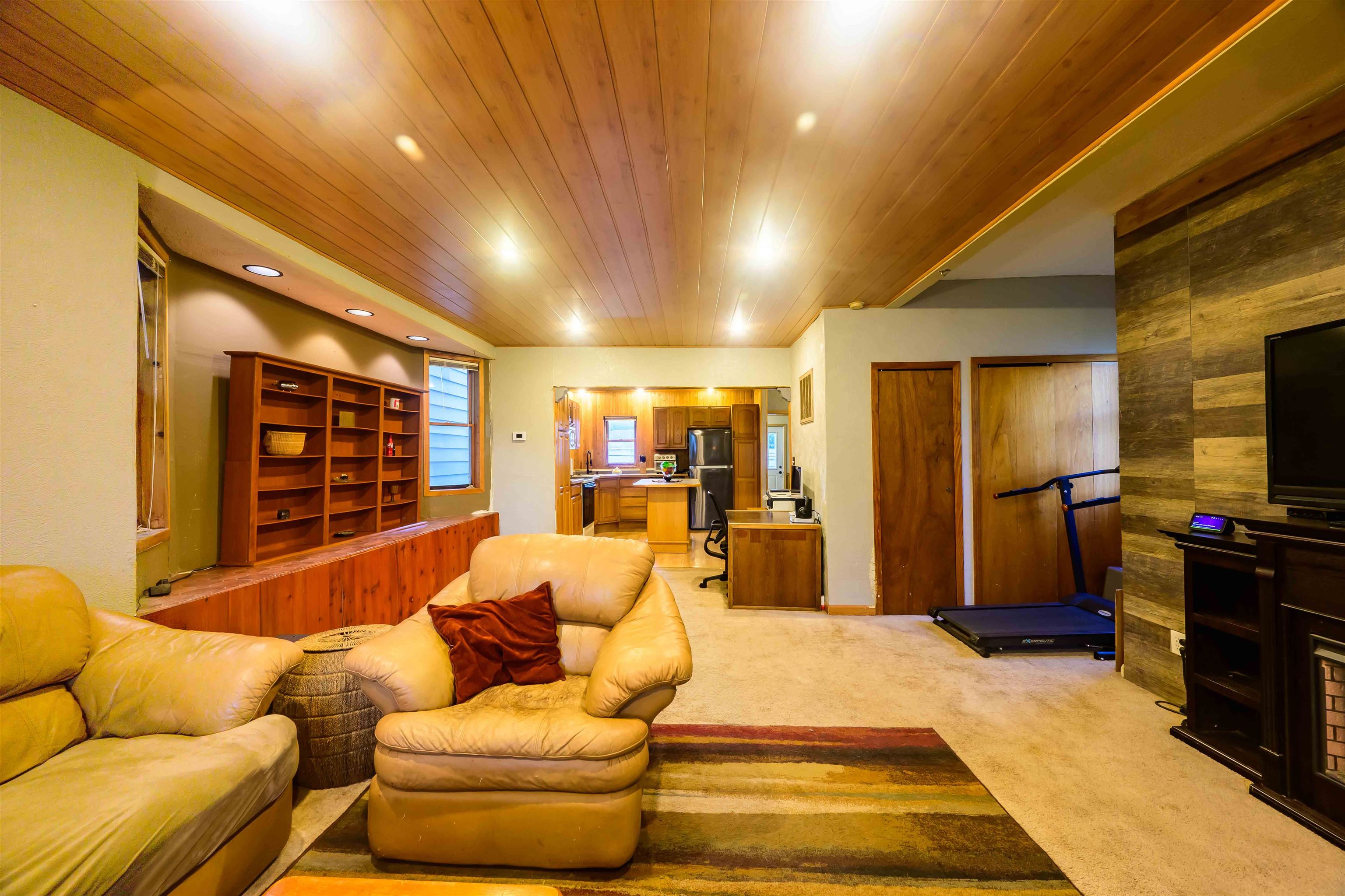 1017 Baxter Avenue Superior, WI 54880 - Photo 6 of 41