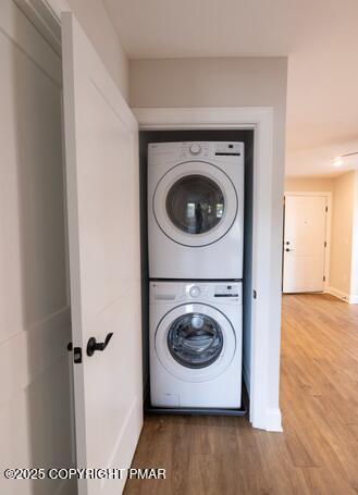 611 Main Street, Unit 201 Stroudsburg, PA 18360 - Photo 7 of 9 a utility room with dryer and washer