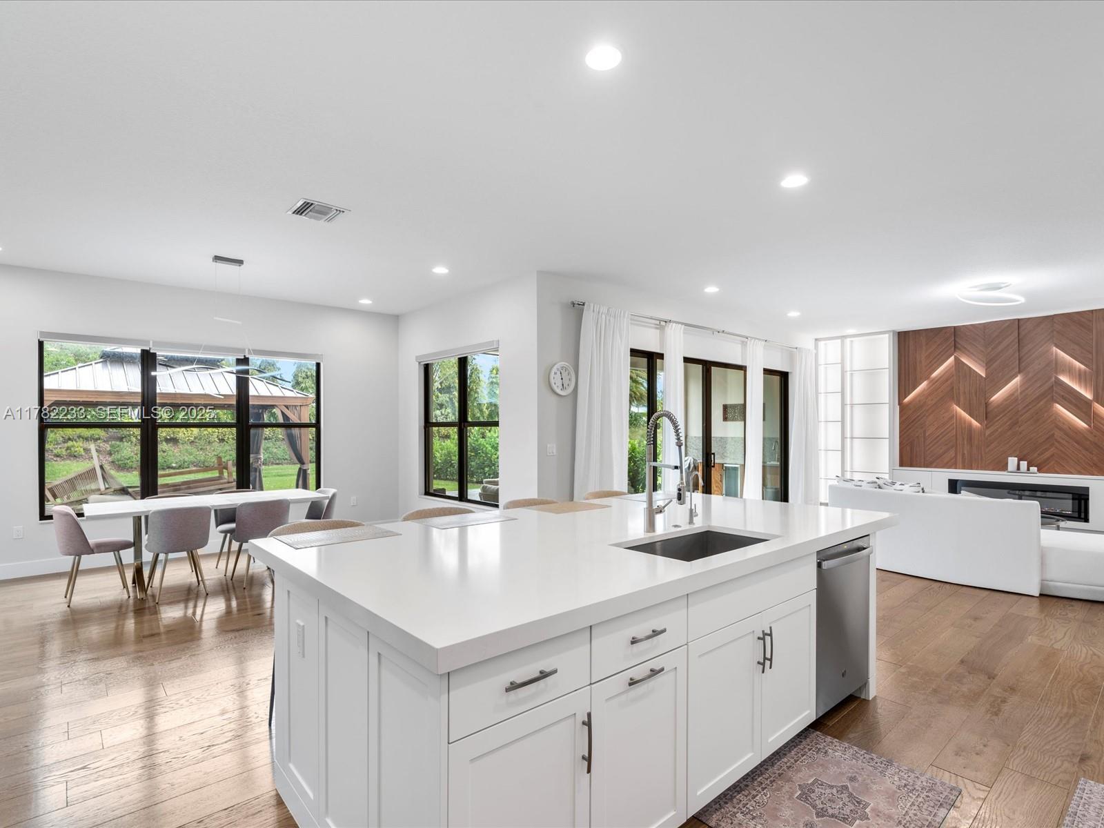 20324 Castle Stuart Avenue Boca Raton, FL 33434 - Photo 22 of 79 Gallery Image 22