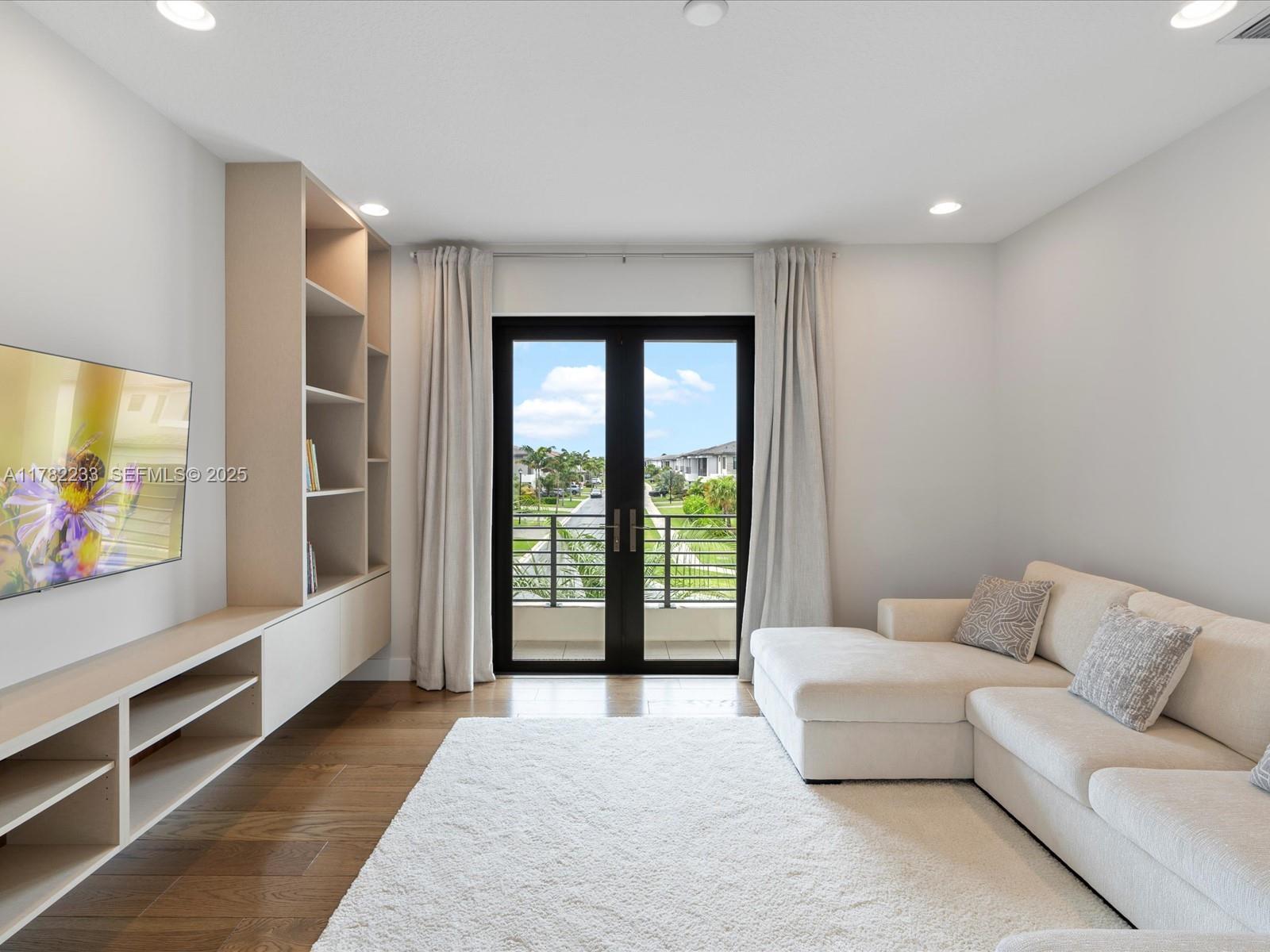 20324 Castle Stuart Avenue Boca Raton, FL 33434 - Photo 32 of 79 Gallery Image 32