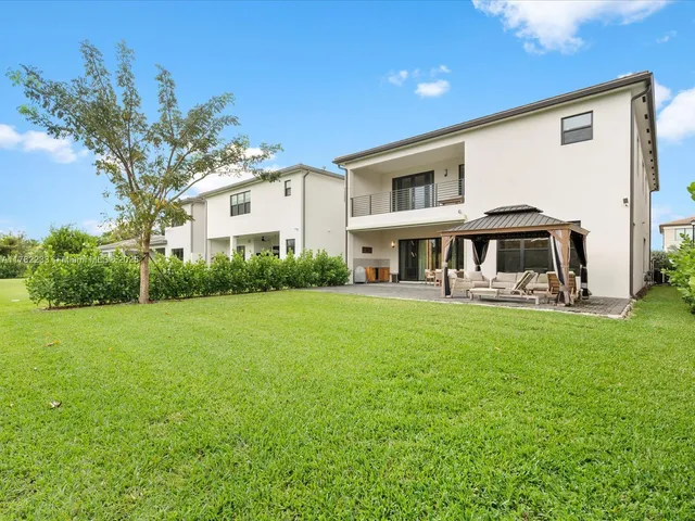 $1,875,000 | 20324 Castle Stuart Avenue, Boca Raton, FL 33434