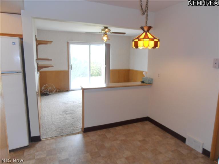 4091 Linnell Road Cleveland, OH 44121 - Photo 3 of 13 Eat in area of the kitchen overlooks family room