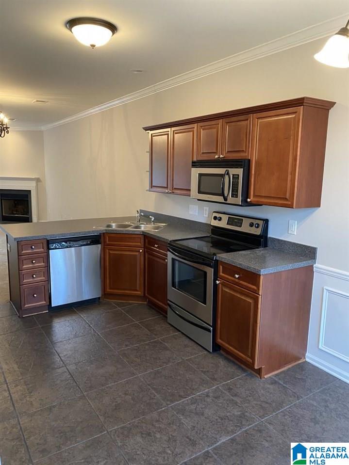 2303 Ridgemont Drive Birmingham, AL 35244 - Photo 5 of 23