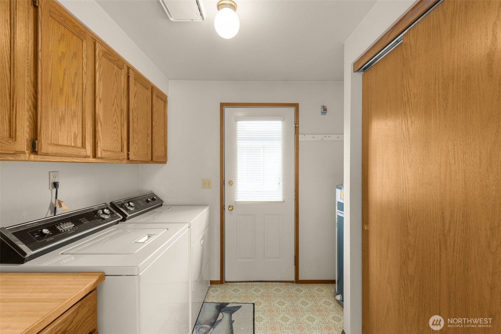 24124 8th Place West Bothell, WA 98021 - Photo 26 of 39 a utility room with dryer and washer