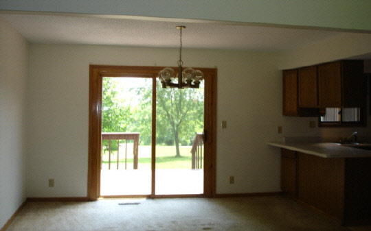 2068 Hillsdown Road Lake Summerset, IL 61019 - Photo 2 of 6 a kitchen with window and refrigerator