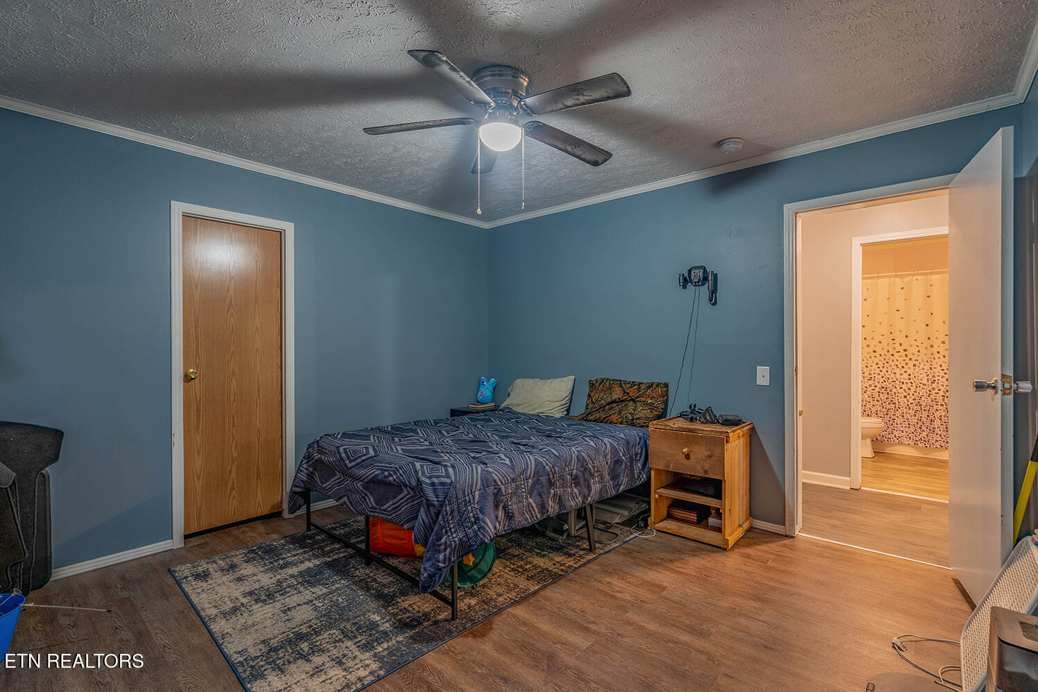 153 Torikait Lane Powell, TN 37849 - Photo 12 of 20 A7308489-HDR