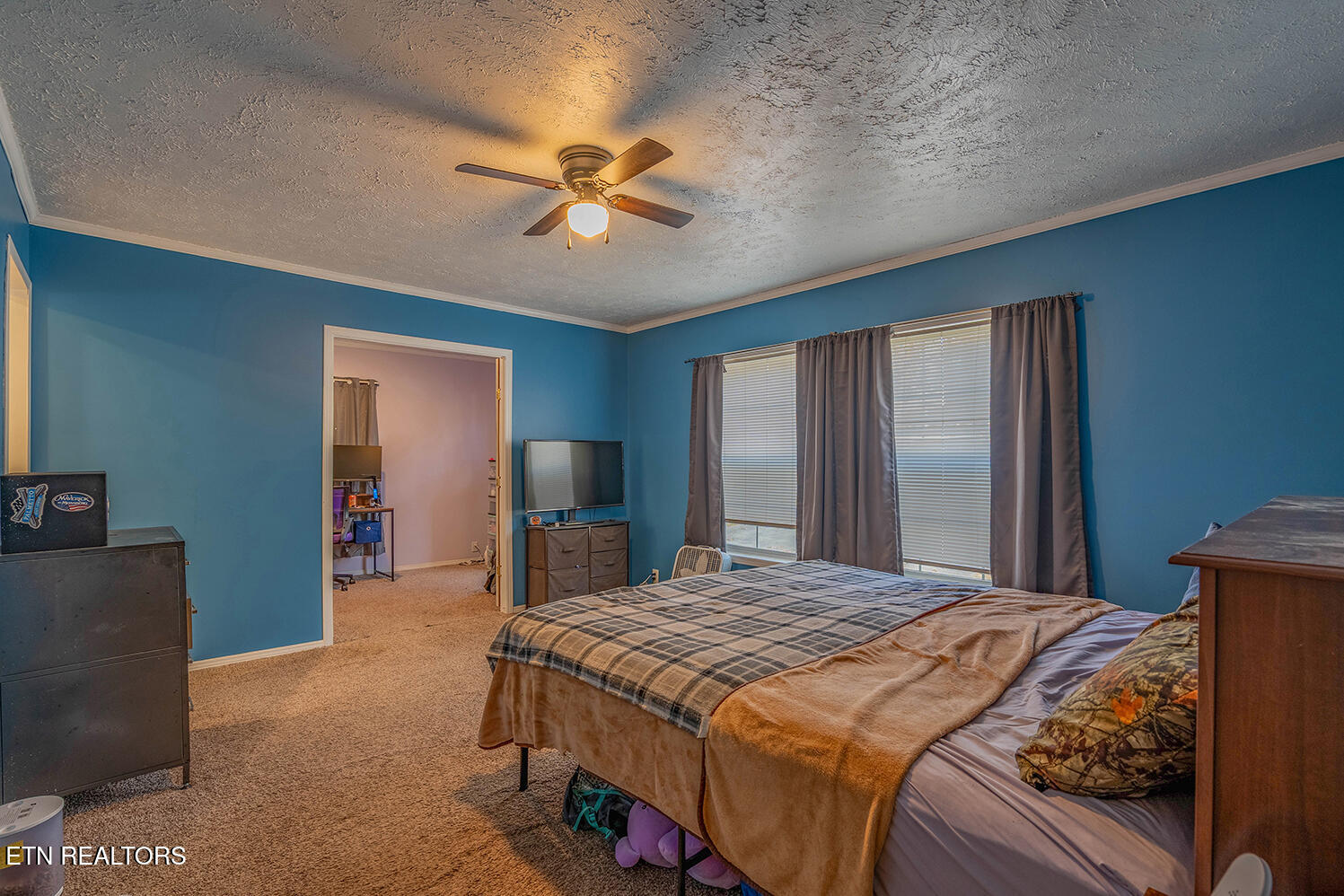 153 Torikait Lane Powell, TN 37849 - Photo 7 of 20 A7308444-HDR