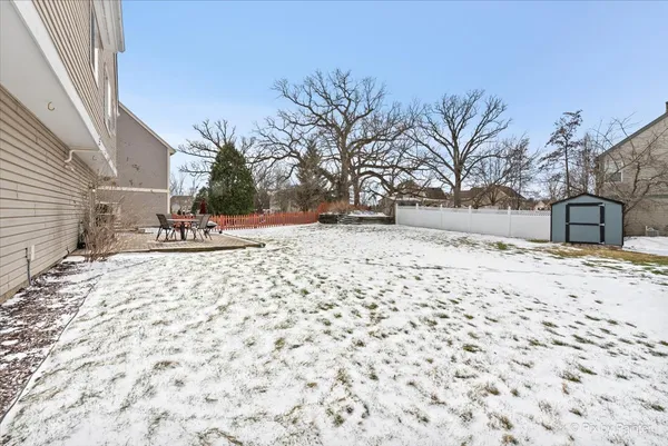 $450,000 | 466 Valley Forge Avenue, South Elgin, IL 60177