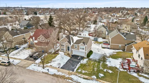 $450,000 | 466 Valley Forge Avenue, South Elgin, IL 60177