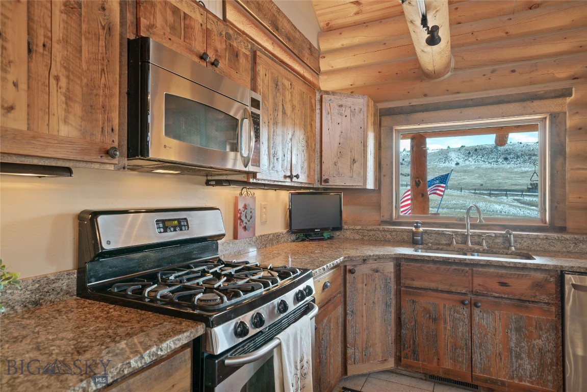 1460 Horseshoe Gulch Road Manhattan, MT 59741 - Photo 40 of 99 Gallery Image 40