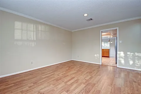 $380,000 | 1614 Westhurst Lane, Houston, TX 77077