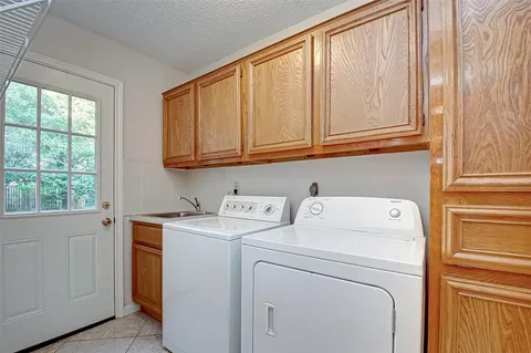 $380,000 | 1614 Westhurst Lane, Houston, TX 77077