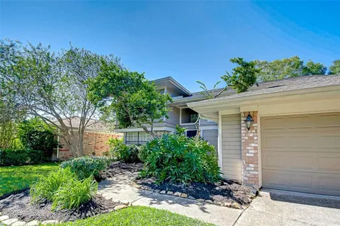 $380,000 | 1614 Westhurst Lane, Houston, TX 77077