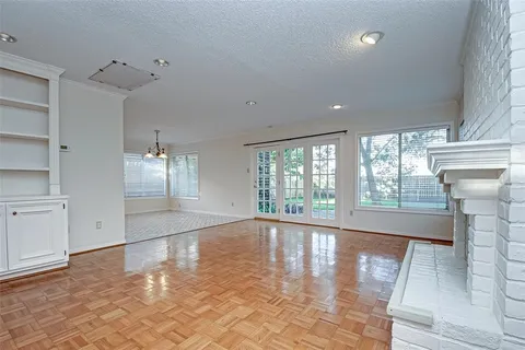 $380,000 | 1614 Westhurst Lane, Houston, TX 77077