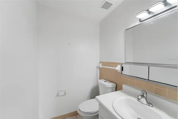 $1,400 | 1655 West Oak Ridge Road, Unit D, Orlando, FL 32809
